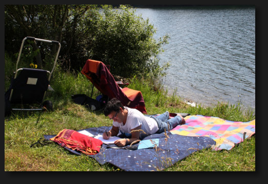 Revision von Band 2 in der herrlichen Sonne am Badesee